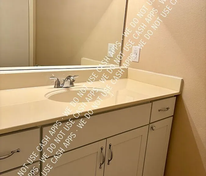 908 Townwood Dr — Photo 12