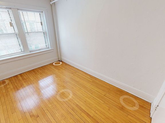 4th image of 2957 N Bartlett Ave #2965-77