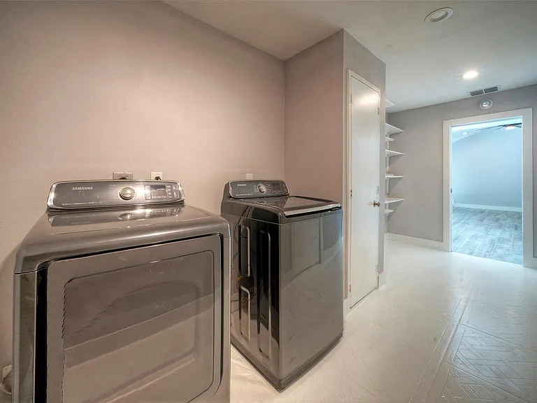 10129 Aspen St — Photo 17