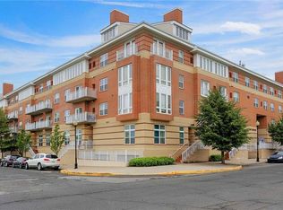 368 Rector St #B403, Perth Amboy, NJ 08861