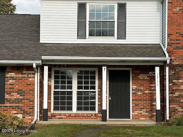1311 Heritage Ct