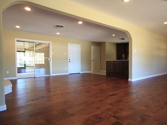 2nd image of 3713 Wedgway Dr