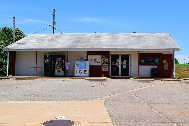 1st image of 4431 Philpott Dr