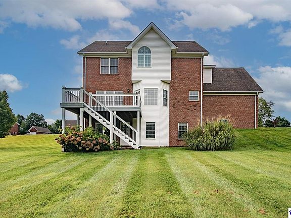 2nd image of 427 Deer Run Way