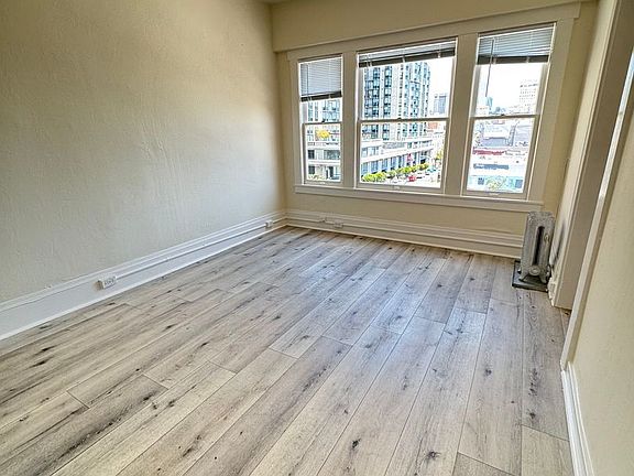 3rd image of 935 Ofarrell St APT 43