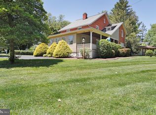 12818 Fountain Head Rd, Hagerstown, MD 21742