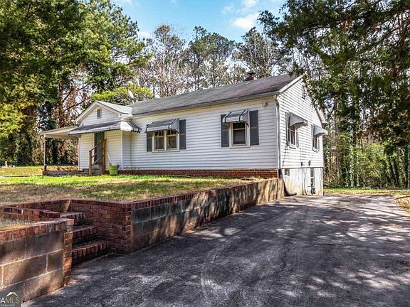 3rd image of 1551 Old Alabama Rd