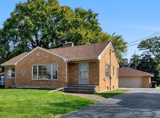 7533 Garden Ln, Justice, IL 60458