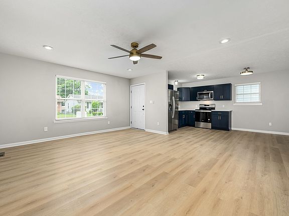 5th image of 315 S Highland Ave
