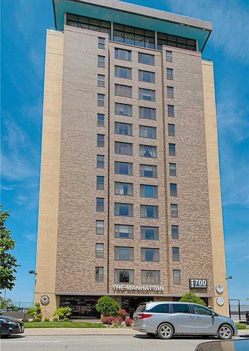 1st image of 700 E 8th St Unit 7G