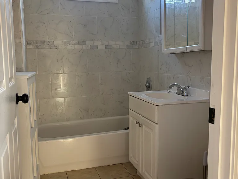 39 Mansfield St — Photo 7