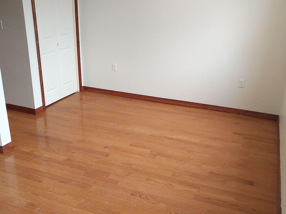 bedroom 1 view 1