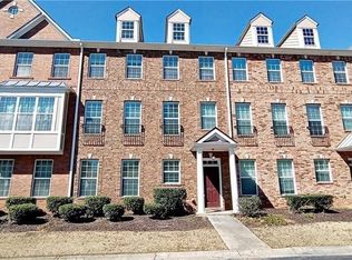 10517 Holliwell Ct, Johns Creek, GA 30097