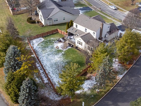3rd image of 1248 Westwood Dr