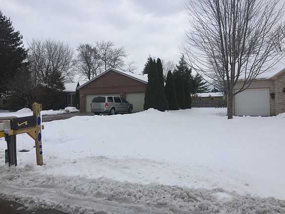 3rd image of 8334 Galloway Dr