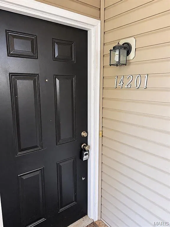 2 bed, 2.0 bath, 1018 sqft, $1,450 — Photo 2