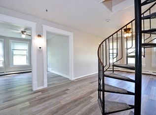 61 Delos St W #3, Saint Paul, MN 55107