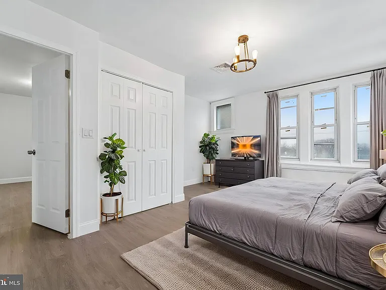 79 E High St #2 — Photo 8