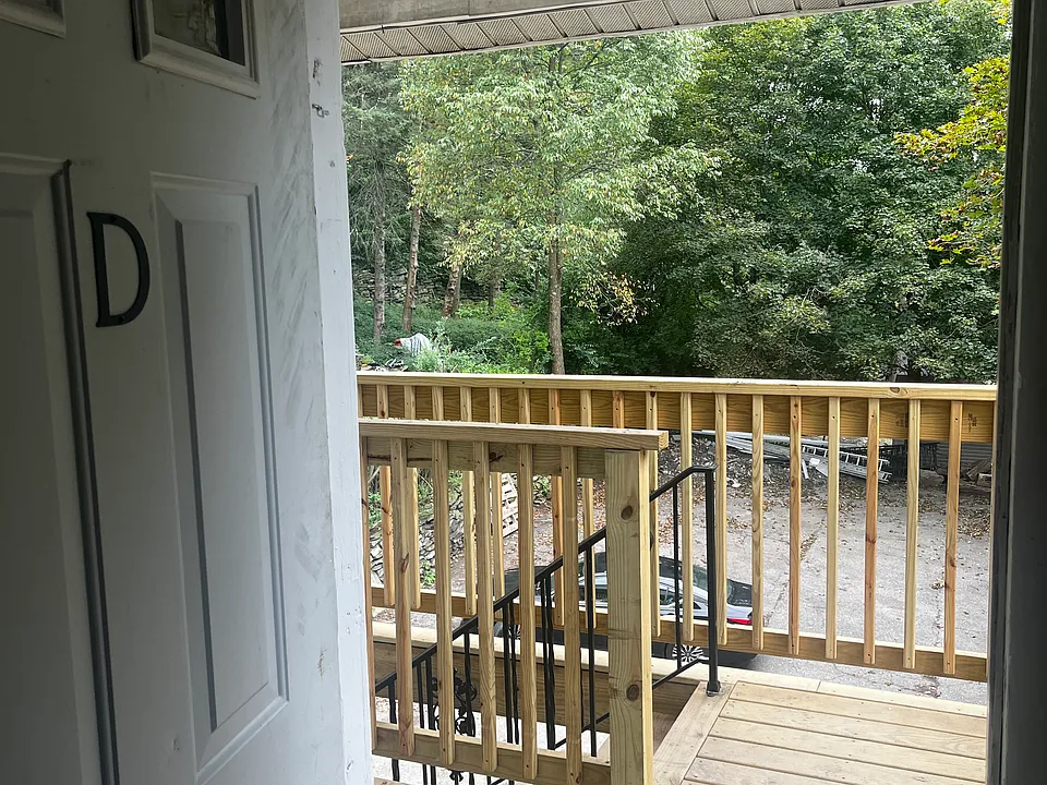 308 Morse Ave #D
