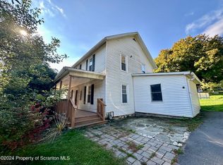 243 Riverside Dr, Factoryville, PA 18419