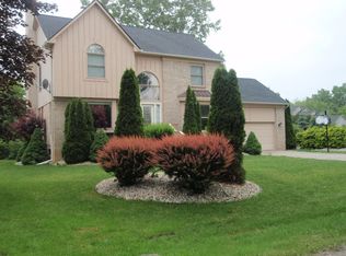 5604 Wildrose Ave, West Bloomfield, MI