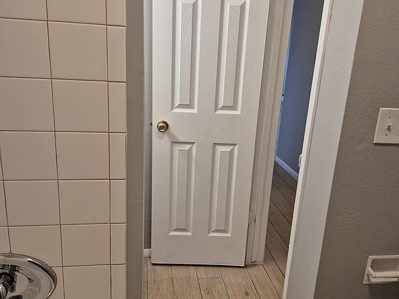 2nd image of 5038 El Camino Dr APT 61