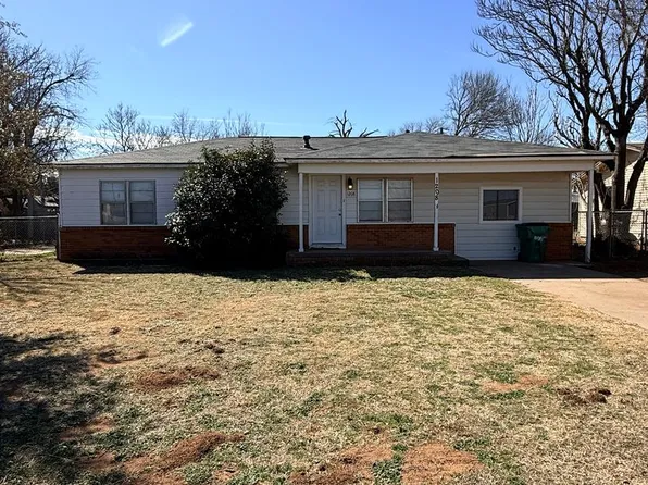 1208 Sheppard Rd, Burkburnett, TX 76354