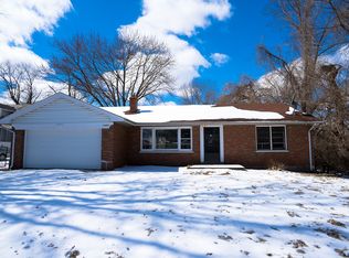 11855 Bellefontaine Rd, Saint Louis, MO 63138