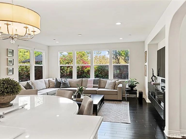 11 Golf Dr — Photo 8