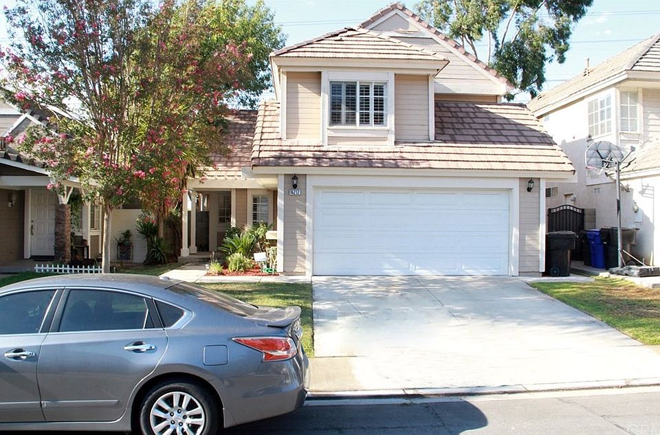 1st image of 16212 Valleyvale Dr