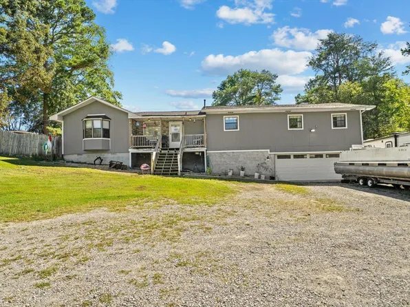 1117 Boss Rd, Chickamauga, GA 30707