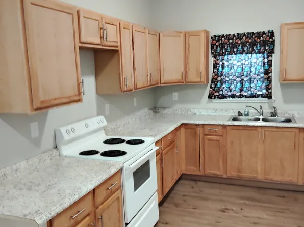611 West Ave, Roanoke, AL 36274
