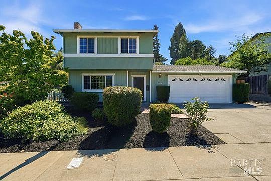 1st image of 208 Essex Way