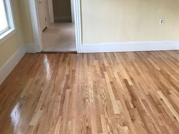 4th image of 55 Granville Ave #2