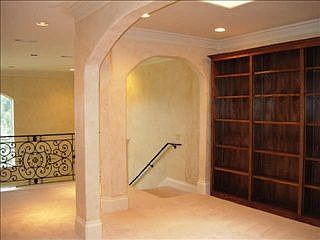 4th image of 5520 Gleneagles Dr