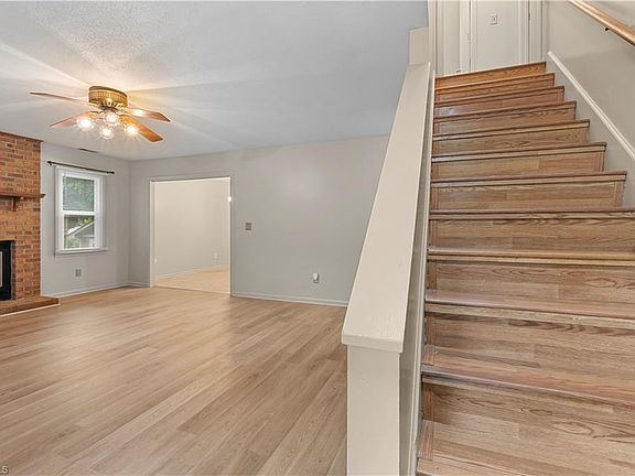5th image of 5092 Hutchins St