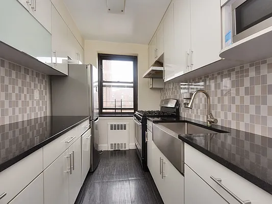 Sold by Century Homes Realty Group LLC | media 7