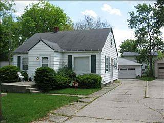 1st image of 1208 W Clinton St
