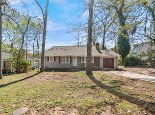 813 Pine Creek Dr, Greenville, SC 29605