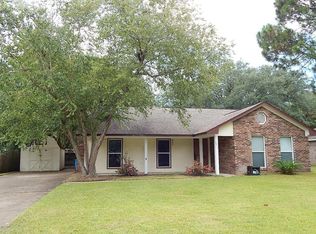7013 Red Bud Ln, Ocean Springs, MS 39564