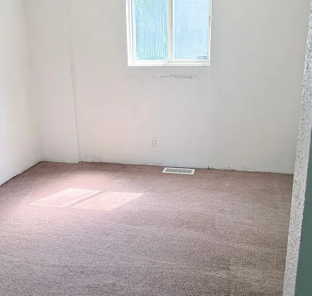 291 N Liberty St — Photo 6