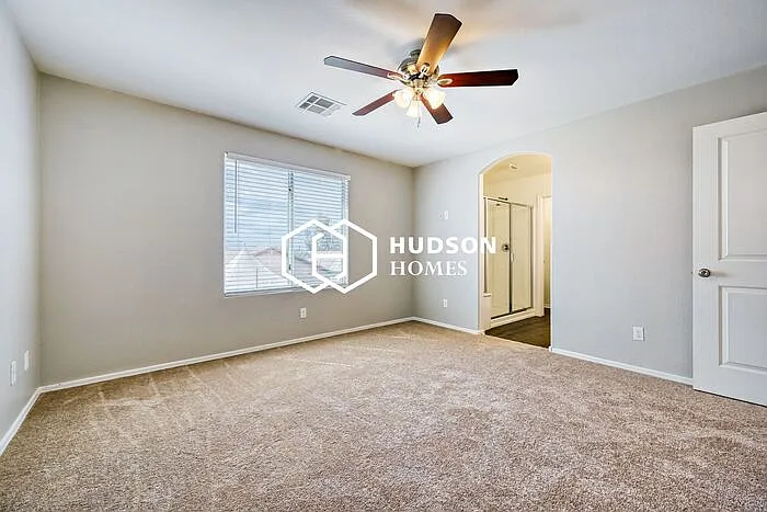 5638 S 10th Dr — Photo 14
