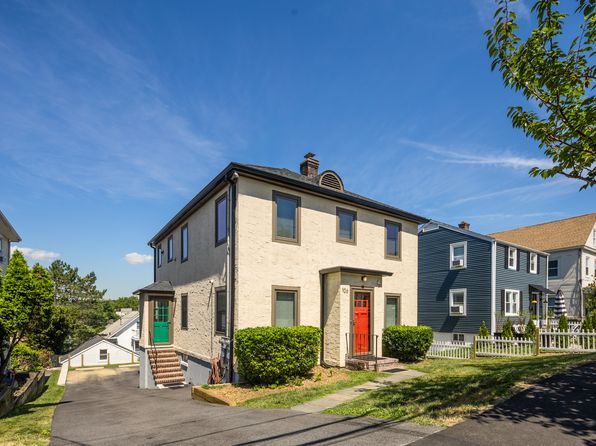 106 Henry St #A