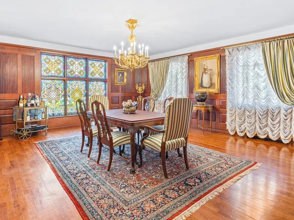 3821 Avenue S image 9 of 42