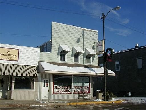 2nd image of 201 W Main St