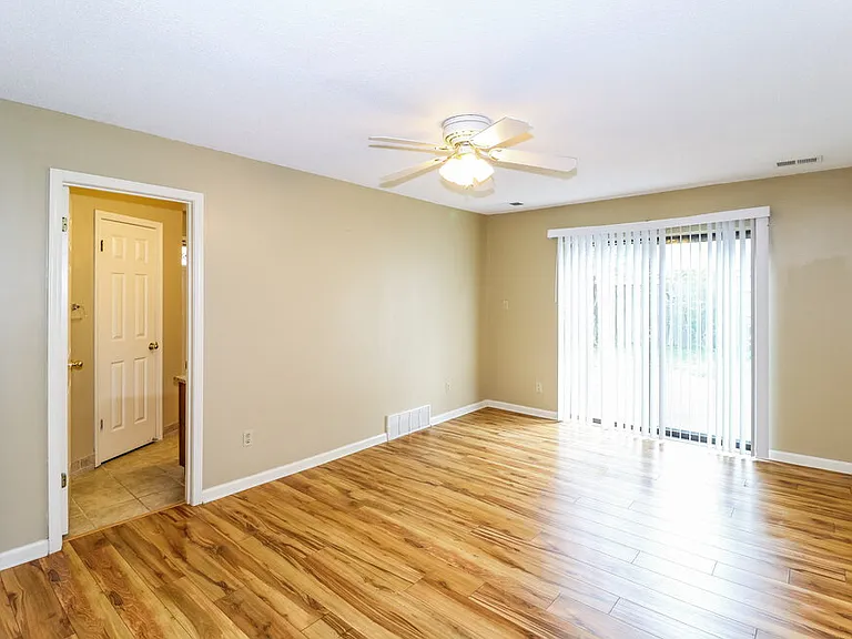 1611 Oaken Bucket Dr — Photo 5