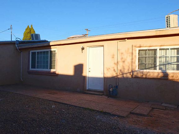 3rd image of 208 W Ventura St APT D