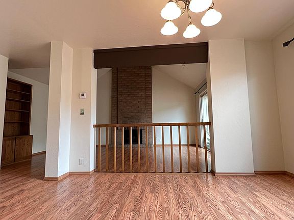 4th image of 7175 Blue Hill Dr
