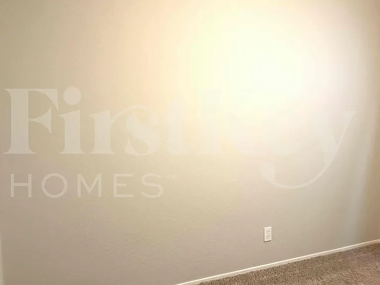 1810 Renada Cir — Photo 24