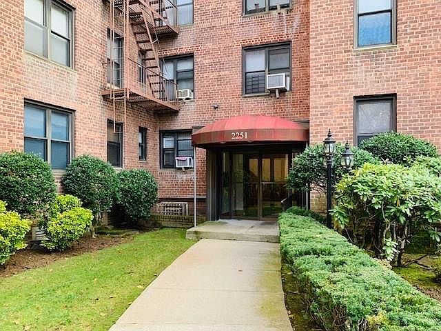 1st image of 2241 Plumb 1st St #1G